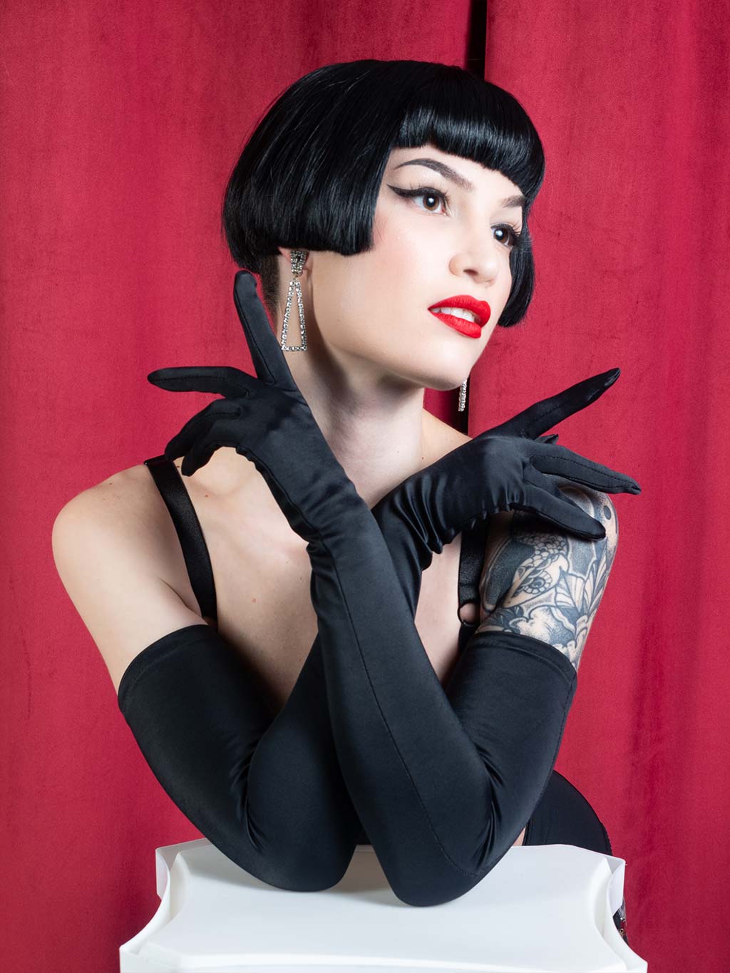 Long Black Gloves A2017 - Image 4